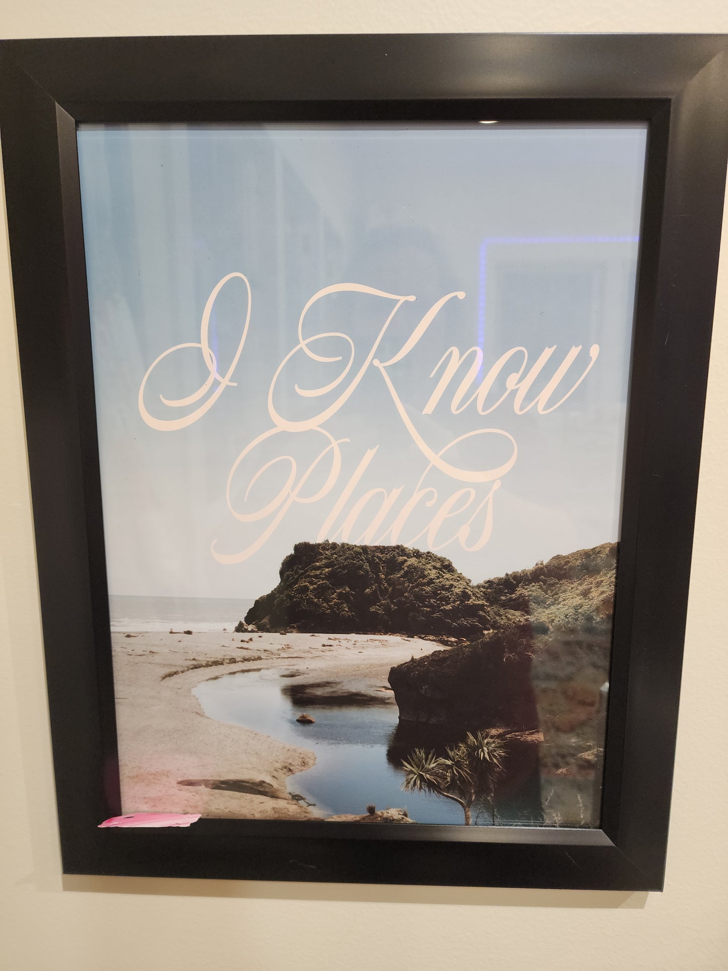 I know Places. Framed Art