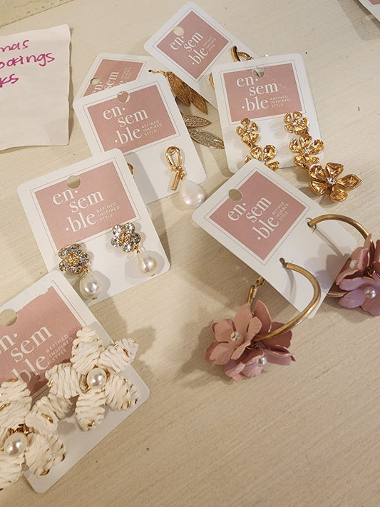Ensemble Floral Inspired Earrings
